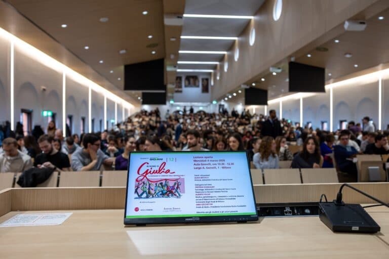 Cover Image for In nome di Giulia. Il coraggio di cambiare della Generazione Z